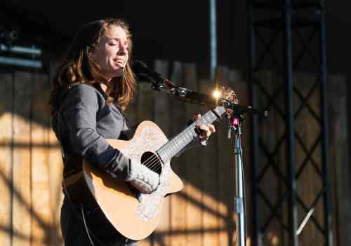 Sarah Taylor / Winnipeg Free Press
Ani DiFranco, who received the Winnipeg Folk Festival's Artistic Achievement Award in 2013, performs again at Folk Fest Saturday evening.