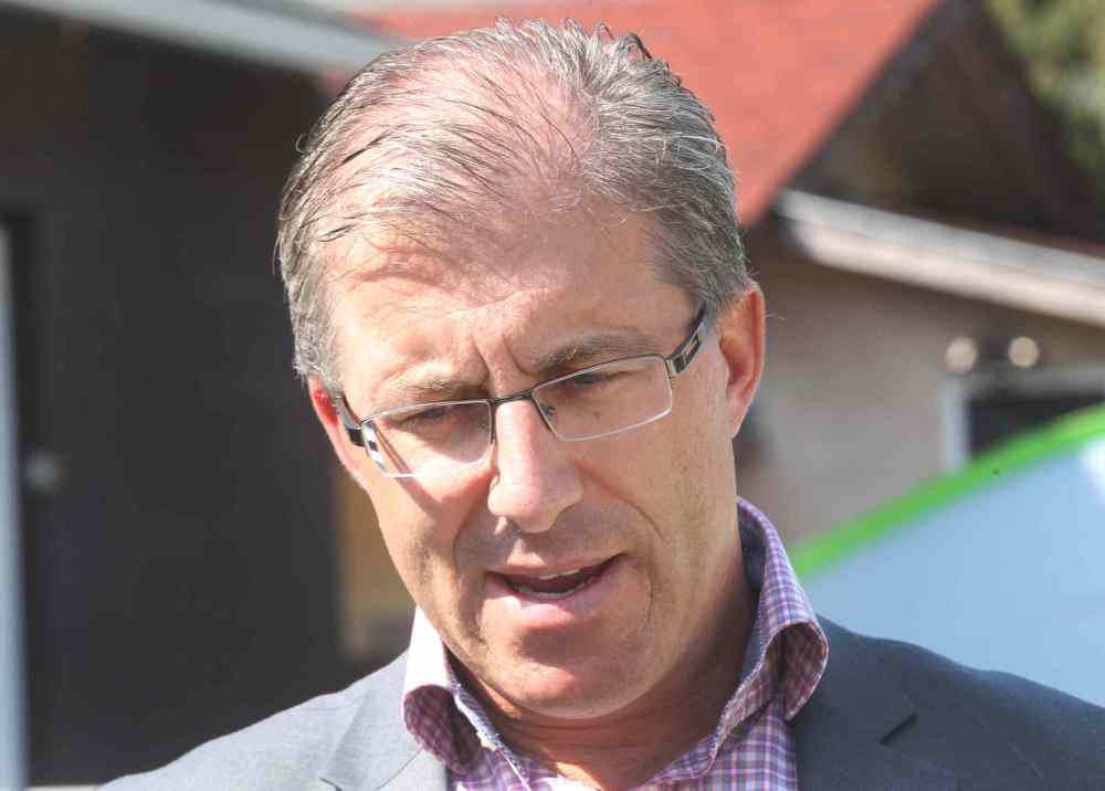 Cut mosquitofogging buffer zones Steeves Winnipeg Free Press