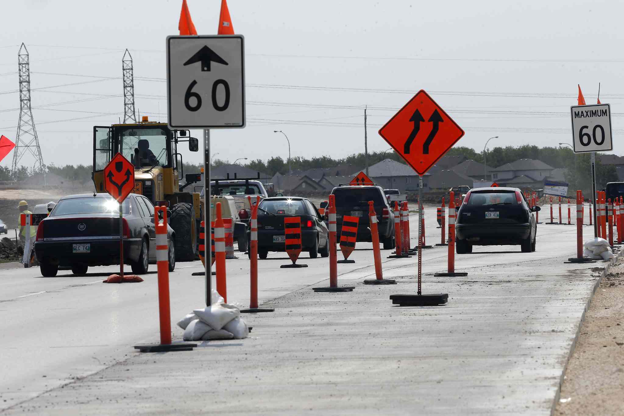 City officials say it’s time Winnipeg drivers try out zipper merges at