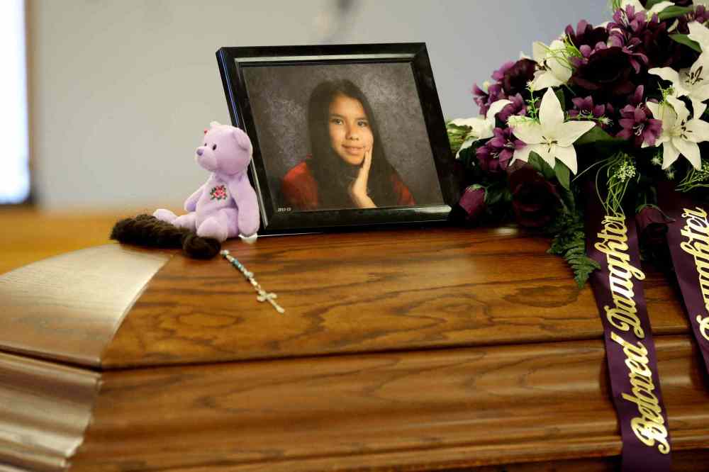 Ruth Bonneville / Winnipeg Free Press files
Prosecutors will not be laying charges against two Winnipeg police officers who stopped a car Tine Fontaine was in, but didn't take her into their care even though she had been reported missing.