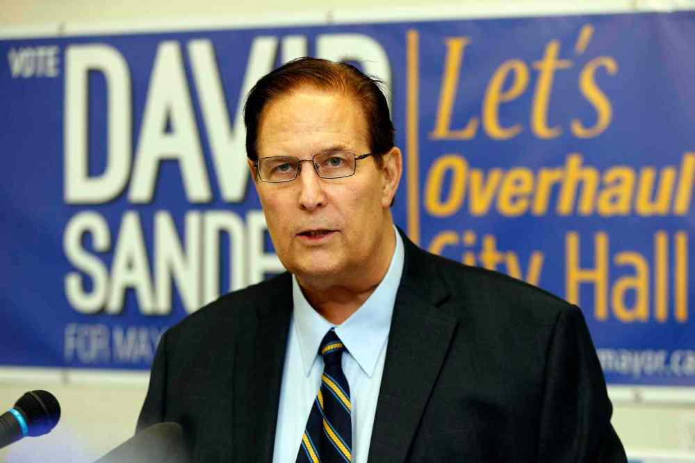 Ken Gigliotti / Winnipeg Free Press
Mayoral candidate David Sanders speaks at his Pembina Highway campaign headqaurters.