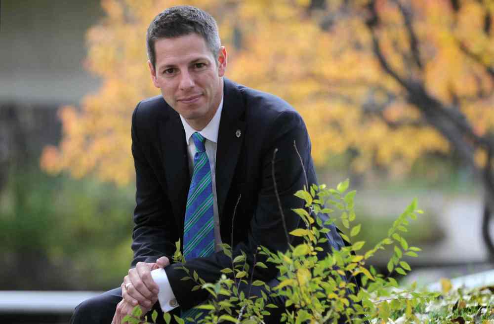RUTH BONNEVILLE / WINNIPEG FREE PRESS Files
Brian Bowman: must work with new councillors