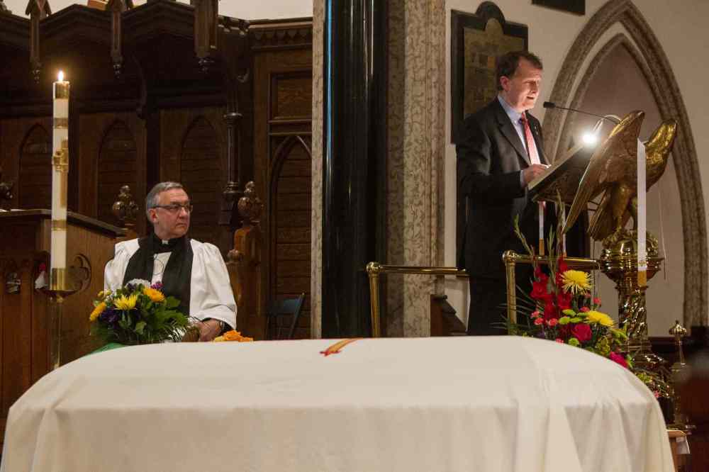 MIKE DEAL / WINNIPEG FREE PRESS
David Northcott eulogizes Reynolds this morning at her funeral at Holy Trinity Anglican Church.