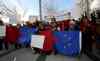 TREVOR HAGAN / WINNIPEG FREE PRESS
Pimicikamak First Nation members demonstrate outside Manitoba Hydro’s headquarters Thursday.