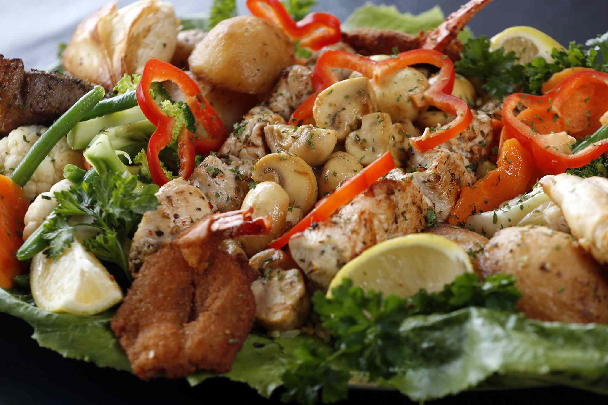 Combo platters deliver lots of food, lots of choice Winnipeg Free Press