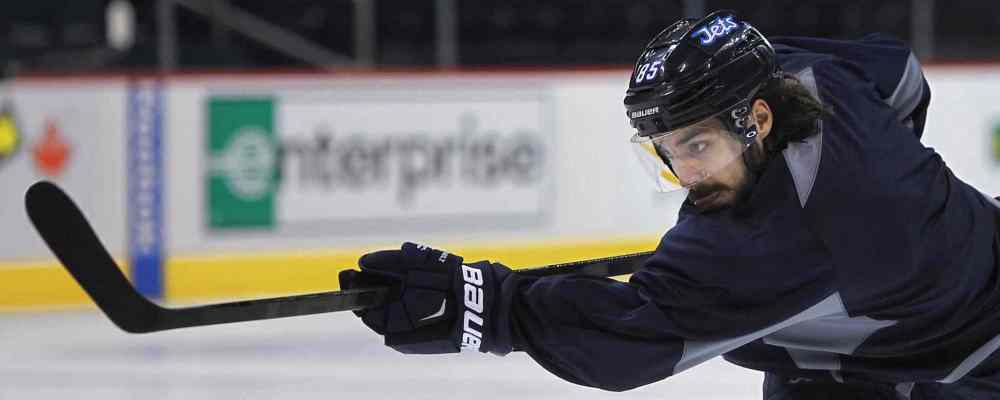 Mike Deal / Free Press files
“I don’t get the call against me, but as soon as I do it, I always get that call against,” Mathieu Perreault said Wednesday. “I don’t know. I don’t know what to think of these refs lately.