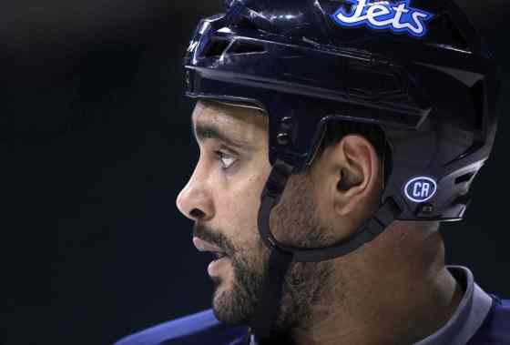 JOE BRYKSA / WINNIPEG FREE PRESSDustin Byfuglien has signed a five-year contract extension with an average annual value of $7.6 million.