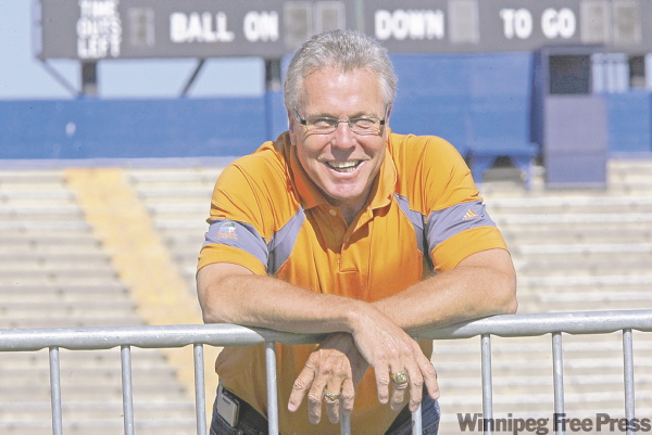 JOE.BRYKSA@FREEPRESS.MB.CA
Former Bomber defensive back and Hall of Fame inductee Paul Bennett is the driving force behind bringing the annual Hall of Fame Weekend to the city this year.