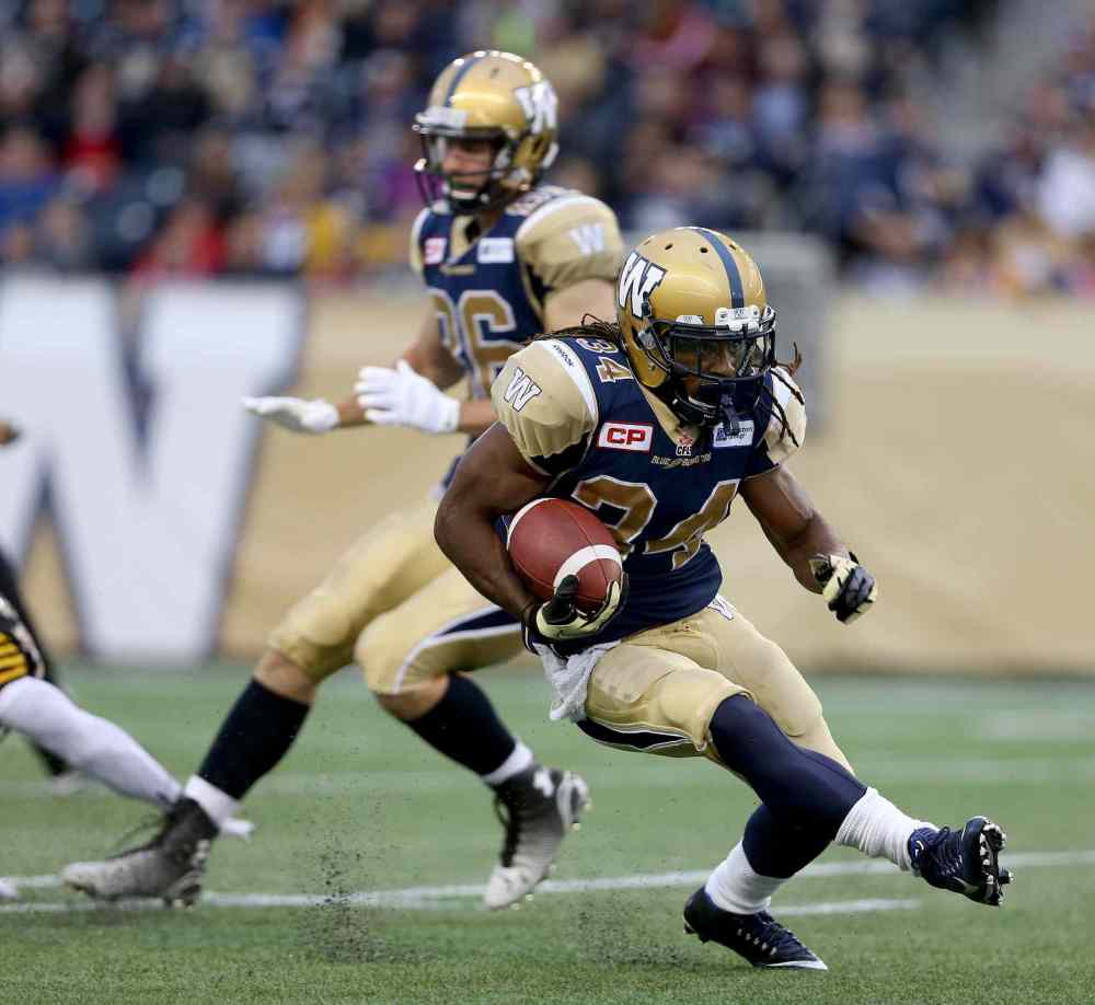 TREVOR HAGAN / WINNIPEG FREE PRESS files
Winnipeg tailback Paris Cotton was sensational against the Roughriders, rushing for 108 yards on 13 carries and hauling in four passes for 59 yards.