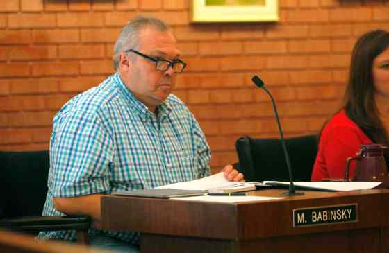 Winnipeg School Division trustee Mike Babinsky. (Boris Minkevich / Winnipeg Free Press files)