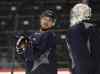 JOE BRYKSA / WINNIPEG FREE PRESS FILES
Winnipeg Jets Alexander Burmistrov has a chat with goaltender Connor Hellebuck at practice at MTS Centre on Nov. 30.