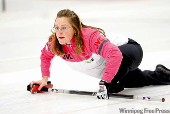 BORIS.MINKEVICH@FREEPRESS.MB.CAKelly Scott follows a shot during the final of the Manitoba Lotteries bonspiel at Fort Rouge Curling Club Monday evening.