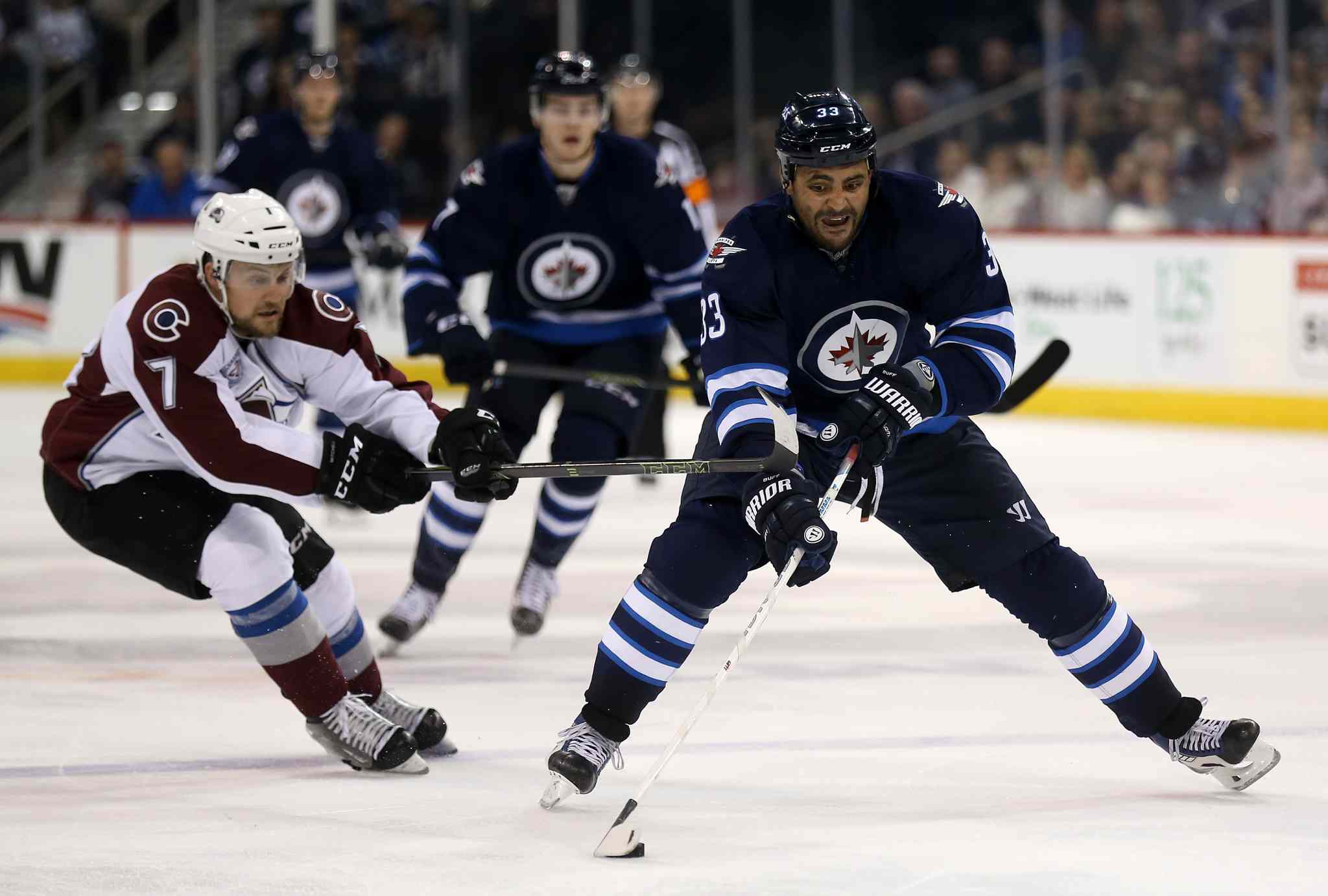 Jets best Avs 32 after lategame comeback Winnipeg Free Press