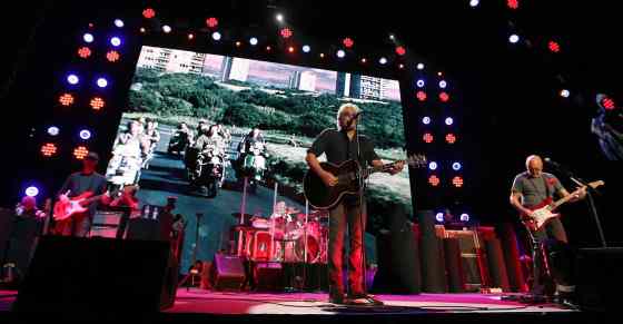 JASON HALSTEAD / WINNIPEG FREE PRESSThe Who performs at the MTS Centre on May 4, 2016.