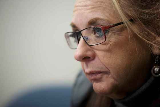 MIKE DEAL / WINNIPEG FREE PRESS FILESMichelle Gawronsky, president of Manitoba Government and General Employees' Union (MGEU).171030 - Monday, October 30, 2017.
