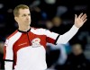 NATHAN DENETTE / THE CANADIAN PRESS 
Thank you... thank you very much. Jeff Stoughton waves to the crowd Thursday after a brilliant, 7-6 comeback win over Wayne Middaugh.