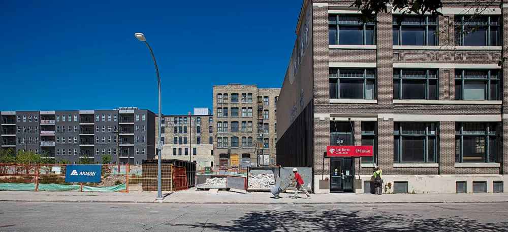 MIKE DEAL / WINNIPEG FREE PRESS
The Innovation Centre will be located at 319 Elgin Ave.