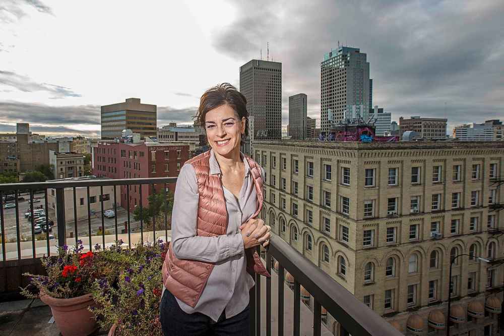 MIKE DEAL / WINNIPEG FREE PRESS
Deborah Zanke has lived in the Exchange District for 15 years.