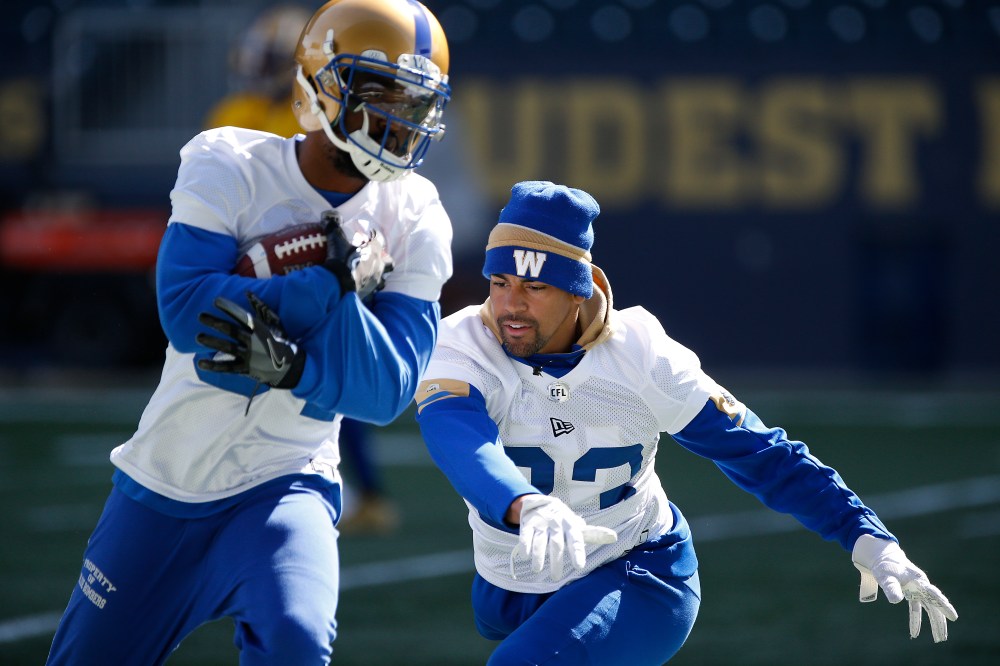 JOHN WOODS / WINNIPEG FREE PRESS
Winnipeg Blue Bomber Andrew Harris (33) trains on opening day of training camp.