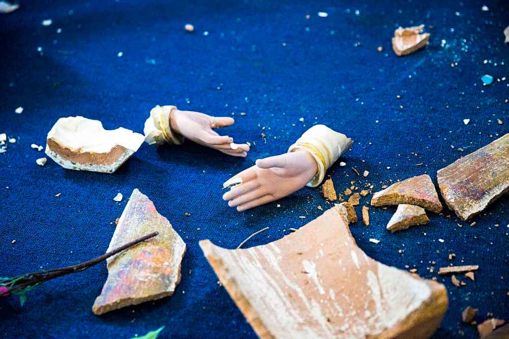 MIKAELA MACKENZIE / WINNIPEG FREE PRESS
The hands from a statue of the Virgin Mary.