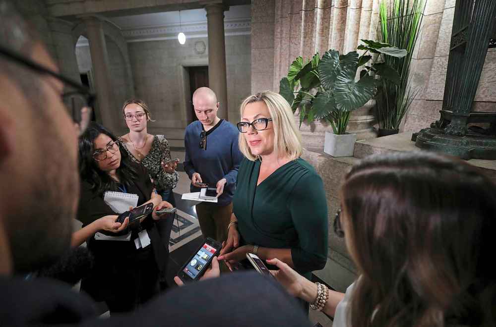 Minister Responsible for the Status of Women Rochelle Squires told reporters the province is expediting clearing the bureaucratic hurdles to universal access to the abortion pills. (Ruth Bonneville / Winnipeg Free Press)