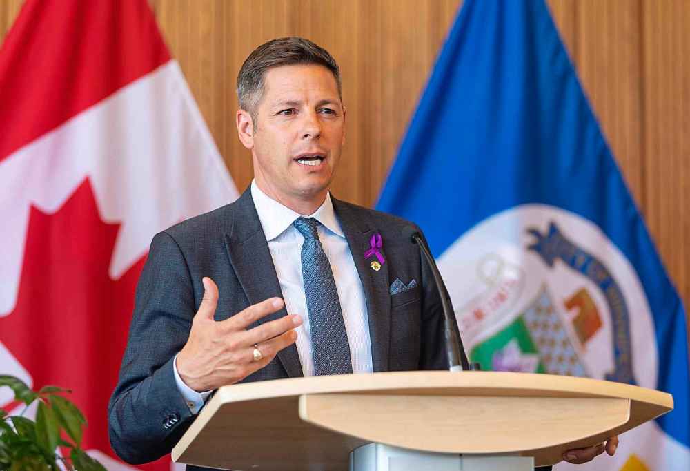 SASHA SEFTER / WINNIPEG FREE PRESS FILES
Winnipeg Mayor Brian Bowman said despite the anonymous group's allegations, the city's investigation didn't turn up evidence pointing to misconduct by supervisors or managers.