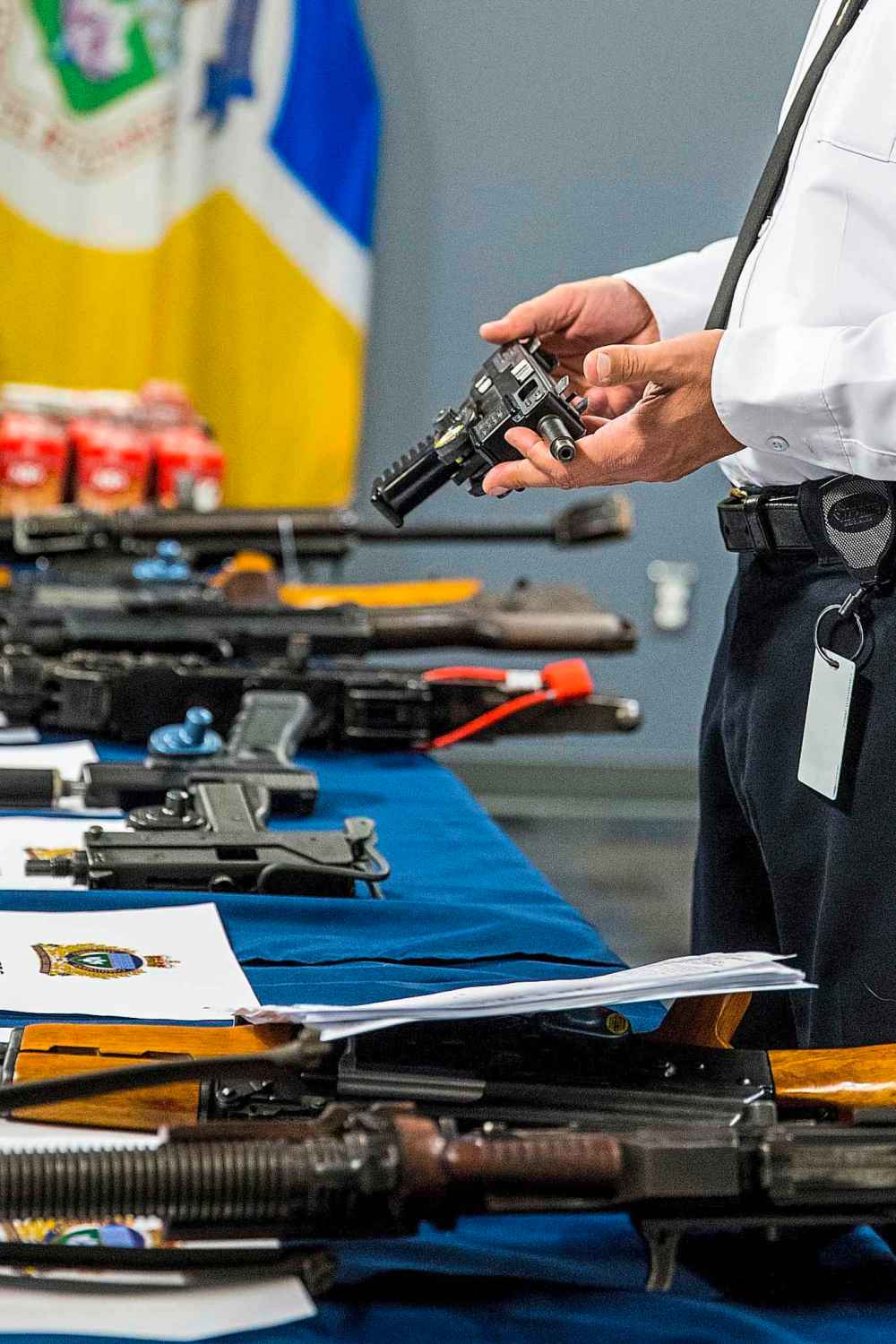 MIKAELA MACKENZIE / WINNIPEG FREE PRESS
“It’s no secret that firearm incidents and crime around firearms has increased over 60 per cent over the last five years. I want to be very clear that the Winnipeg Police Service is taking a very proactive approach to it,” Insp. Max Waddell said at a news conference.