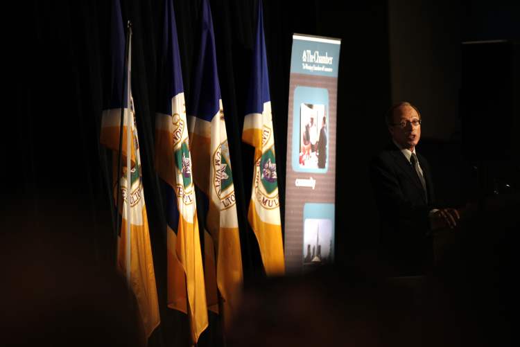 Wayne Glowacki / Winnipeg Free Press
Mayor Sam Katz gives his 2012 state of the city address on Friday at the Winnipeg Convention Centre.