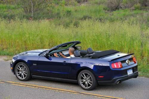 Postmedia
The all-new 5.0-litre V-8 engine in the 2011 Mustang GT uses advanced technology to deliver 412 horsepower and a best-in-class highway fuel economy