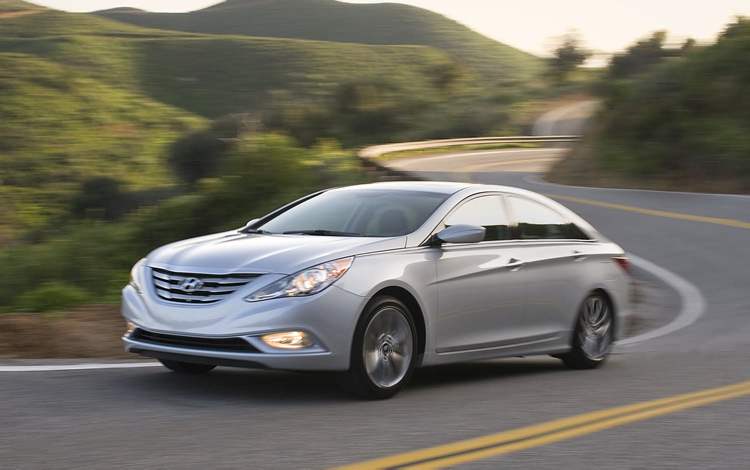 The 2013 Hyundai Sonata Turbo delivers 274 horsepower.