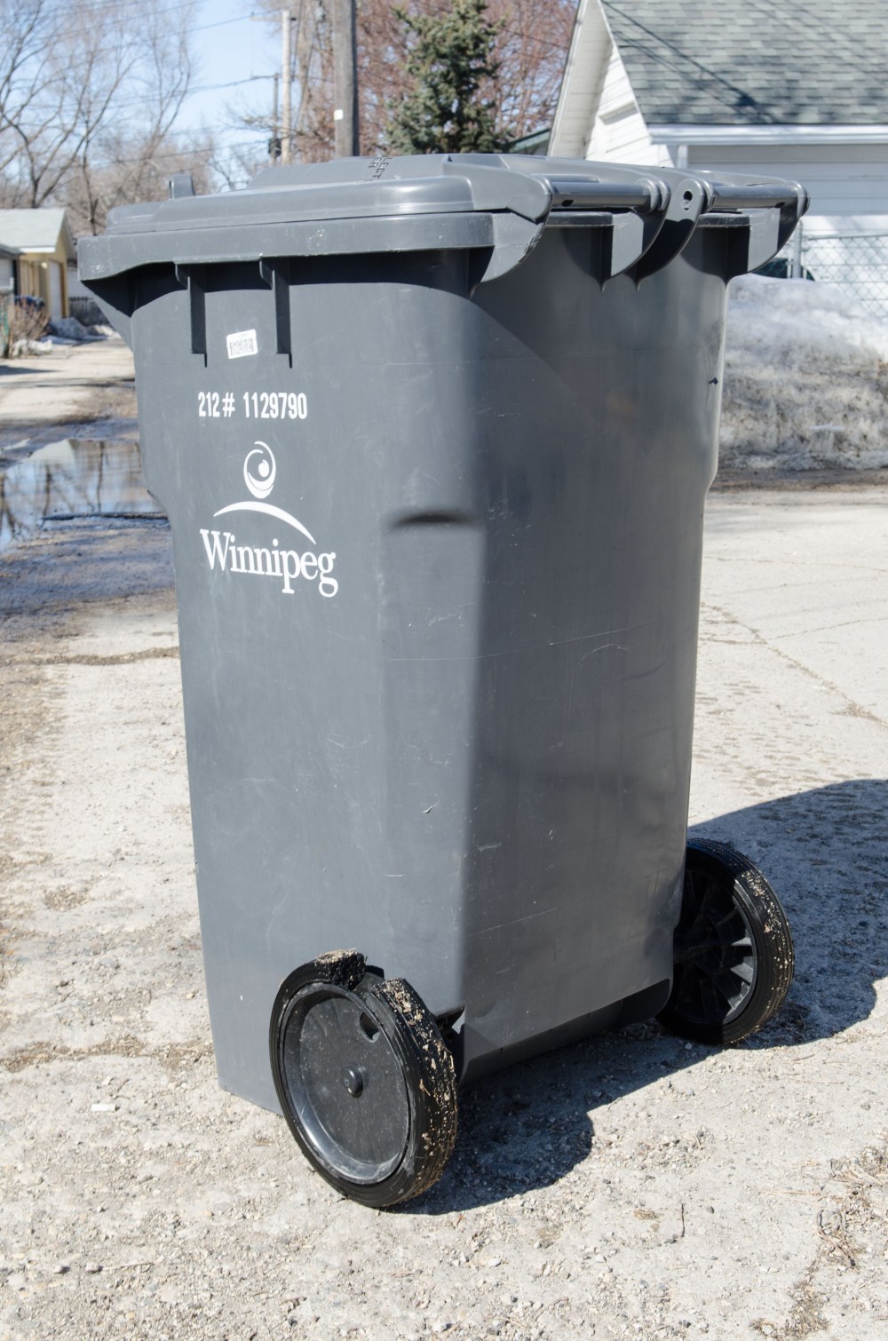 Council approves free bin replacements Winnipeg Free Press