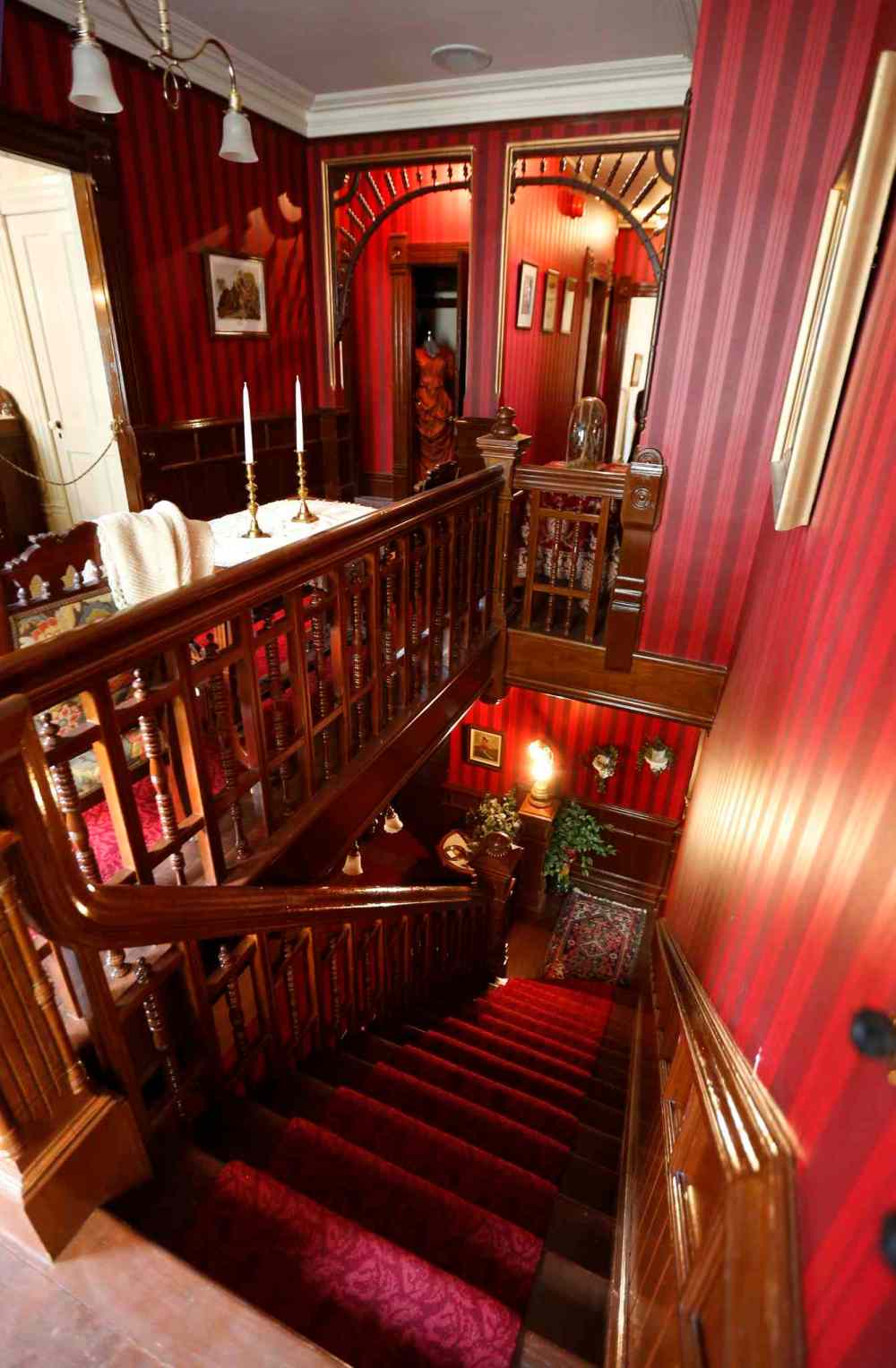Wayne Glowacki / Winnipeg Free Press
The view down the staircase from the second floor in the Dalnavert House Museum.