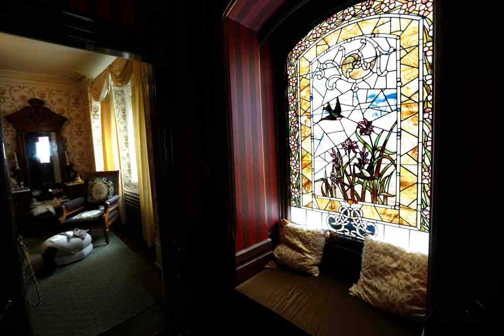 Wayne Glowacki / Winnipeg Free Press
Stainglass on second floor of the Dalnavert House Museum.