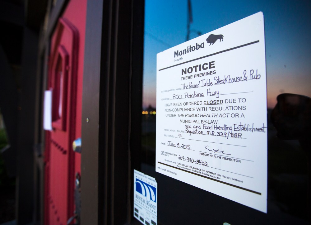 Mikaela MacKenzie / Winnipeg Free Press
The Round Table Steakhouse & Pub is currently closed due to health and safety concerns.
