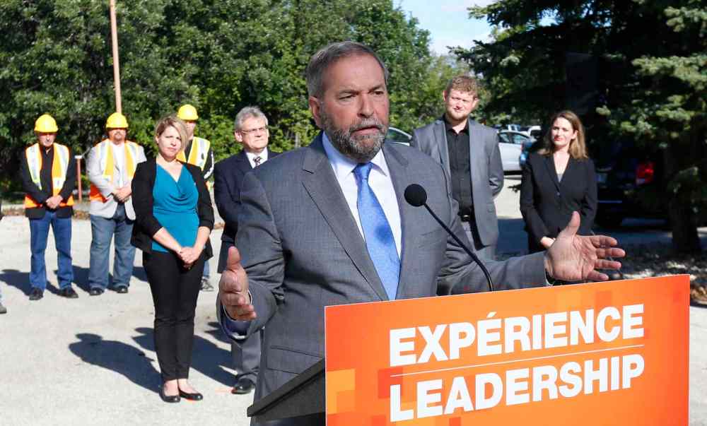 NDP Leader Tom Mulcair makes an announcement at the Operating Engineers Training Institute in Winnipeg Thursday morning. (Wayne Glowacki / Winnipeg Free Press)