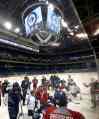 WAYNE GLOWACKI / WINNIPEG FREE PRESS FILES
The Winnipeg Jets at the morning skate Tuesday, prior to their first pre-season game of the season.