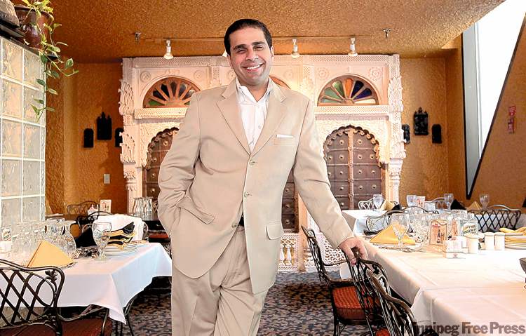 JOE.BRYKSA@FREEPRESS.MB.CA
The East India Company’s Mehra family has been running Indian restaurants in Winnipeg since 1968