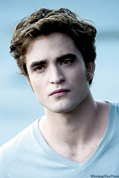 CNS
Robert Pattinson