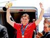 ARMANDO FRANCA / THE ASSOCIATED PRESS
Spanish captain Iker Casillas shows off the World Cup as the champions return to Madrid Monday.