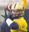 KEN GIGLIOTTI / WINNIPEG FREE PRESS
Joey Elliott has the instincts and leadership skills to be a CFL quarterback, says Bombers head coach Paul LaPolice.