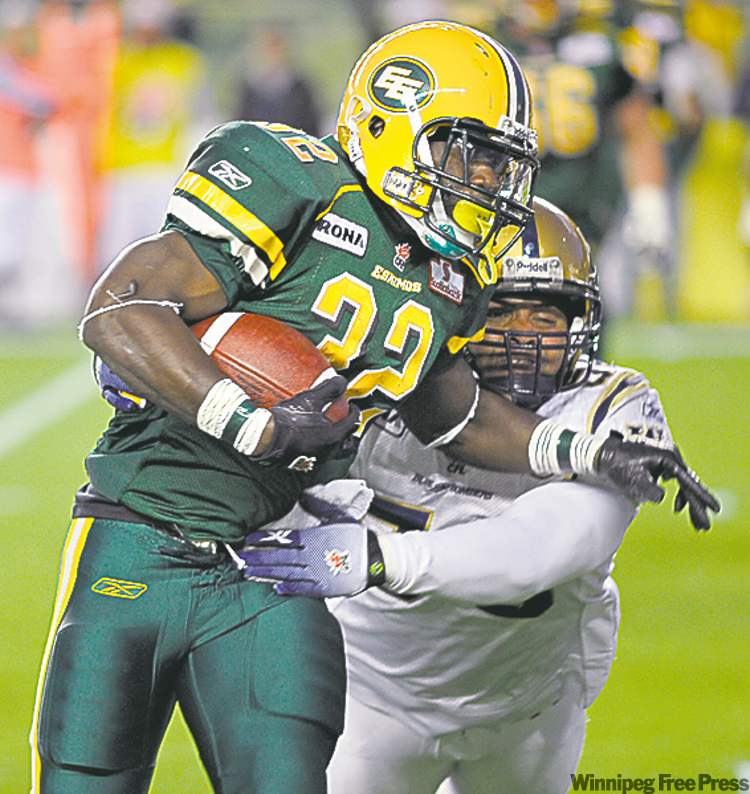 ED KAISER / POSTMEDIA NEWS
It was Eskimos running back Daniel Porter's turn to prolong the Bombers' agony on Saturday night.