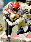 John Woods / THE CANADIAN PRESS ARCHIVES
The Bombers solidified their defence Monday, signing Alex Suber and Clint Kent (pictured), who combined for 128 tackles in 2010.