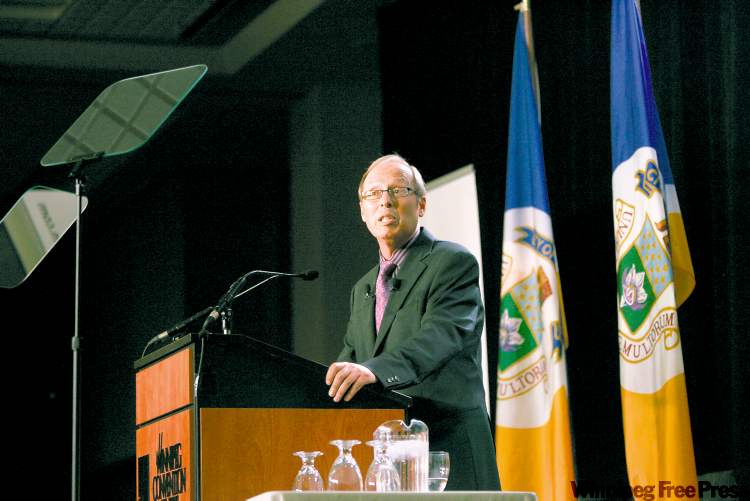WAYNE.GLOWACKI@FREEPRESS.MB.CA
Sam Katz, in his state of the city address Friday, suggests Winnipeg will host the 2014 Grey Cup game in the new stadium. Other cities have said the same.