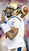 GRAHAM HUGHES / THE CANADIAN PRESS ARCHIVES 
Bombers’ Steven Jyles finished third overall in QB efficiency rating last season.