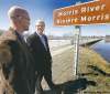 john woods / the canadian press
Premier Greg Selinger (right) and Morris Mayor Gavin van der Linde survey the rising river level.