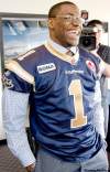 DAVID LIPNOWSKI / WINNIPEG FREE PRESS archivesTop draft pick Henoc Muamba has yet to sign a contract with the Blue Bombers.