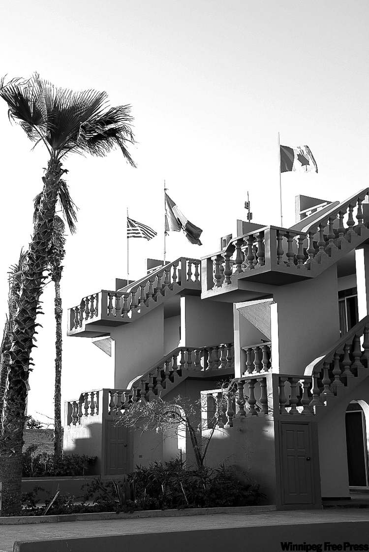 Postmedia
La LBV Holdings Ltd. 
It�s still buyer beware on hard-sell time-share deals  � especially in recession-hit Mexico.