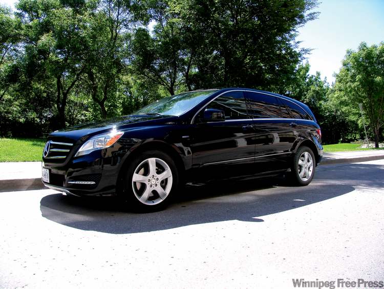 2011 MERCEDES R350: They’re not smokin’ (and that’s a good thing ...