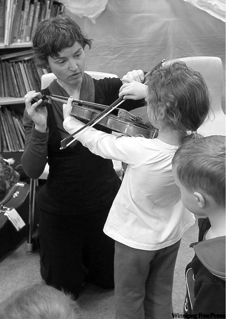 Top musicians give free music lessons Winnipeg Free Press