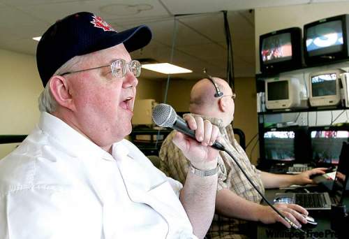 Wayne Glowacki / WInnipeg Free Press
Ron Arnst, the public address announcer for the Winnipeg Goldeyes.